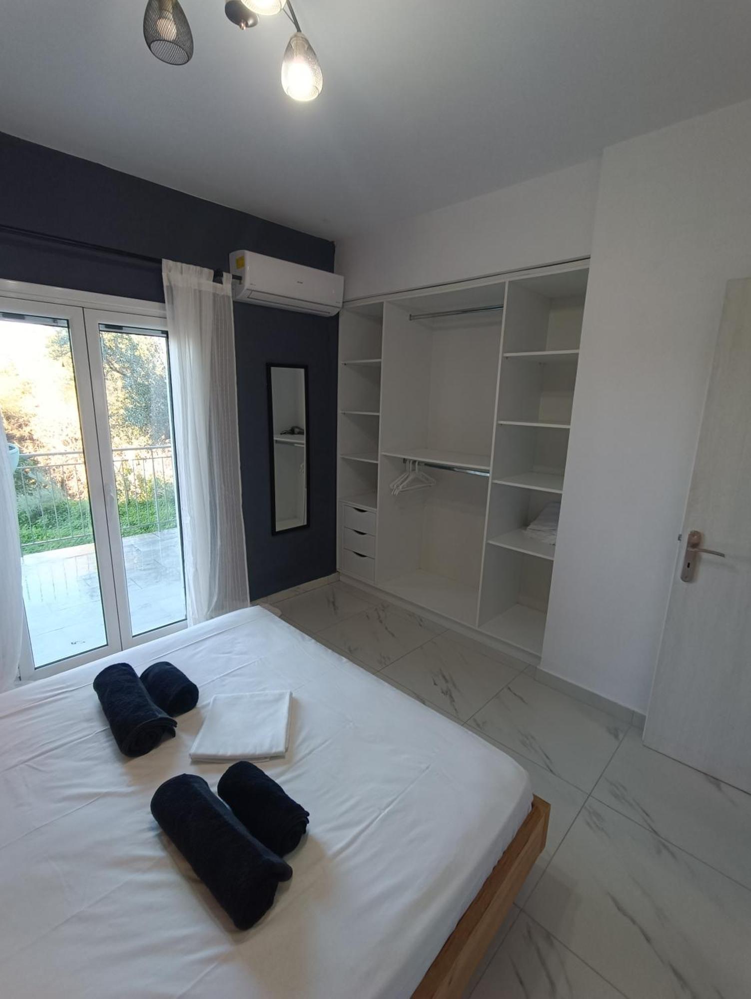 Alexander Apartments Spartia  Bagian luar foto